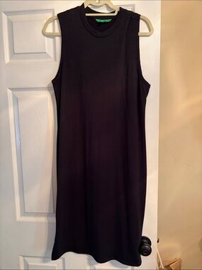 dip Sleeveless Black Midi Knit Dress